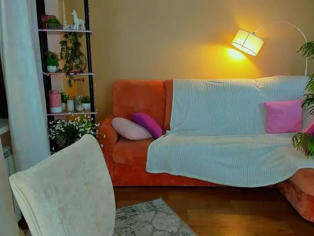 Freechat CrystaalStaar on BongaCams