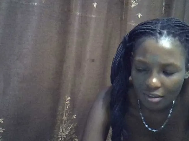 Offline Cute-emmy on BongaCams