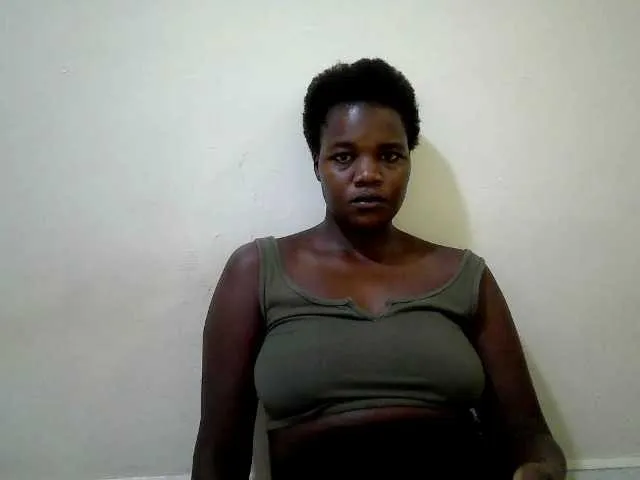 Freechat cute-heaven on BongaCams