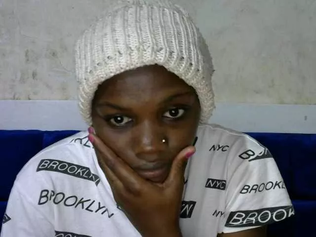 Offline Cuteallianah on BongaCams