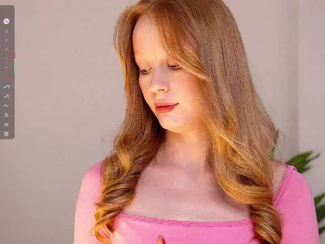 Offline CuteShine on BongaCams