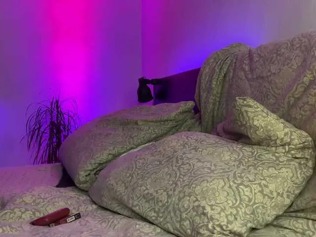 Offline dalmatian-girl on BongaCams