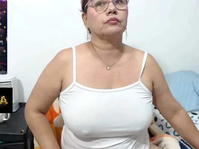 Offline daniela-palme on BongaCams