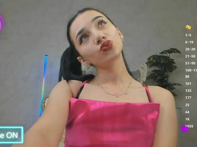 Freechat Danikamoon on BongaCams