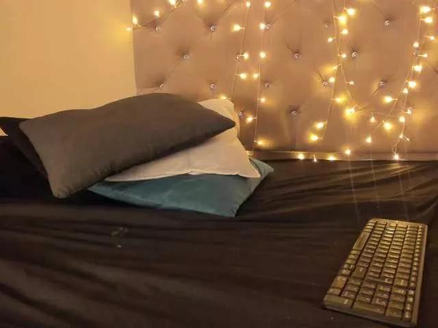 Dannik-Stars from BongaCams