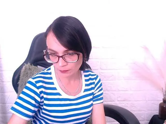 Freechat DarkOpiumX on BongaCams