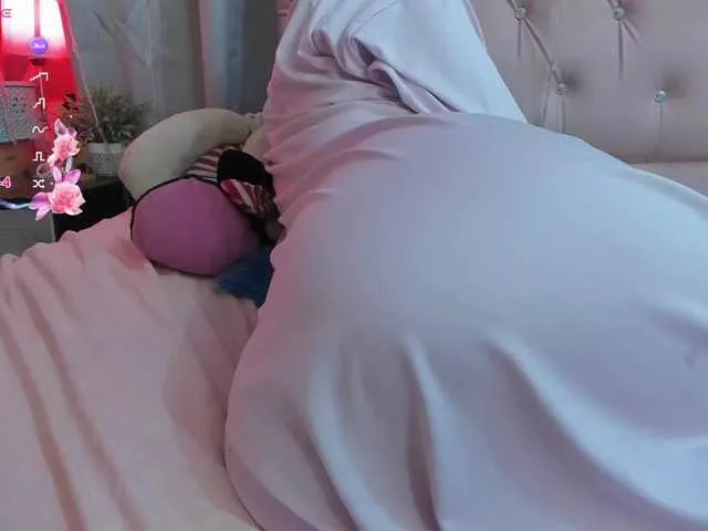 Offline DarshaKhemu on BongaCams