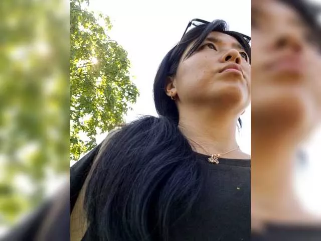 Offline dasha922 on BongaCams