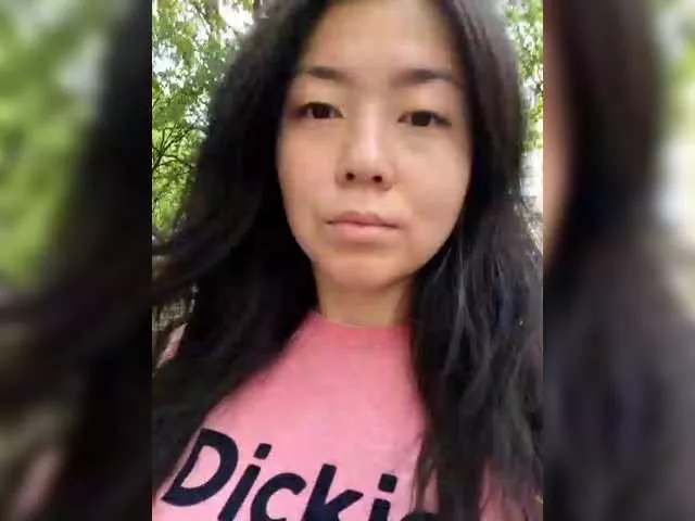 Offline dasha922 on BongaCams