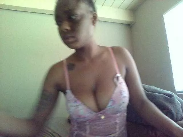 Offline DelightfulDark on BongaCams