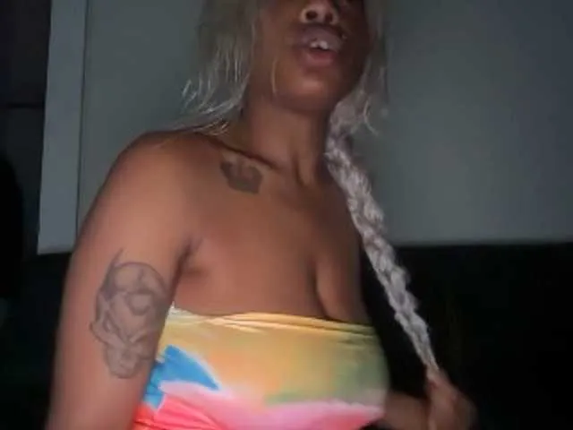 Offline DelightfulDark on BongaCams