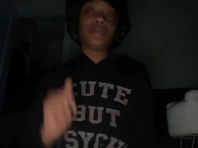 Offline DelightfulDark on BongaCams