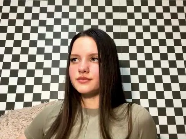 Offline DeloisLavelle on BongaCams