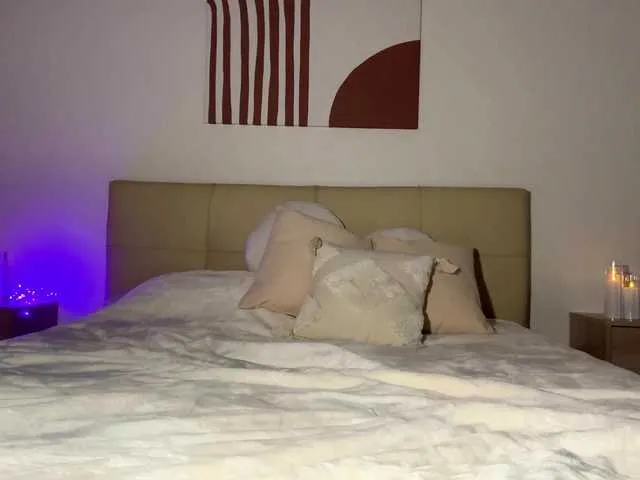 Offline DennaEffinger on BongaCams