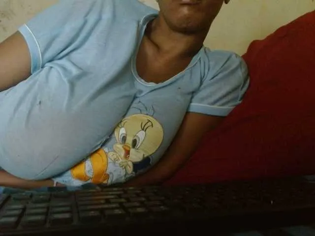 Offline diamondboobs44dddx on BongaCams