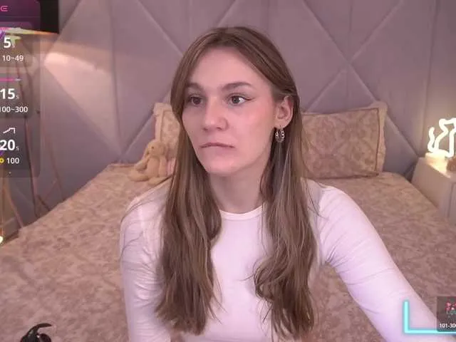 Offline DiamondGoldie on BongaCams