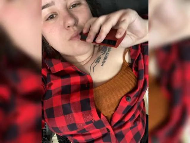 Offline Diana13a on BongaCams