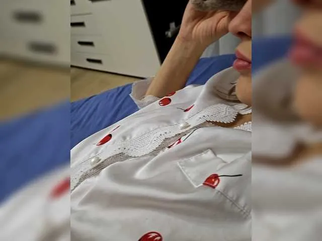 Offline Dii-6 on BongaCams