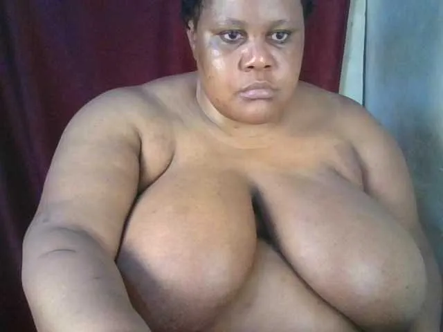 Offline Ebonymagixs on BongaCams