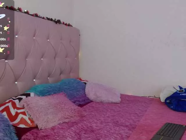 Freechat ela-peach on BongaCams