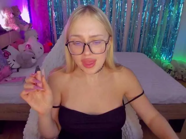 Offline ElinaOcean on BongaCams