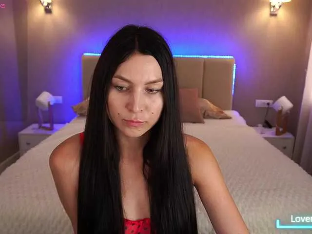 Offline EliseVelour on BongaCams