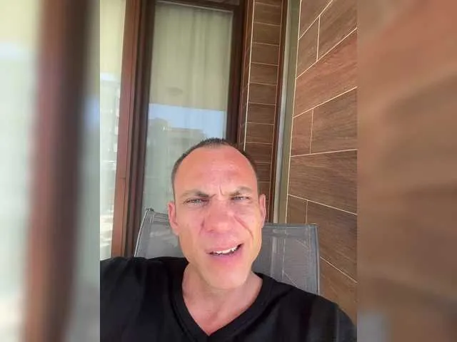 Offline ElitePair on BongaCams