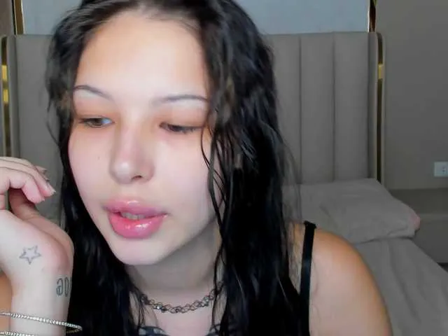 Offline ElizabethParkk on BongaCams