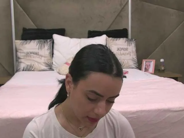 Offline ElizaIbarra on BongaCams