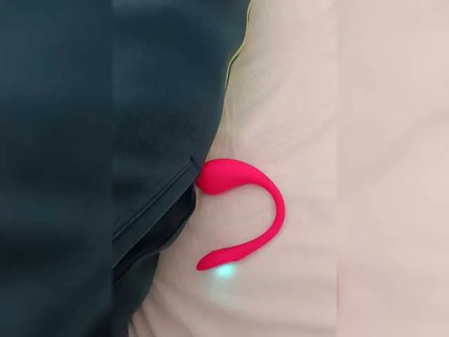 Offline eluk on BongaCams