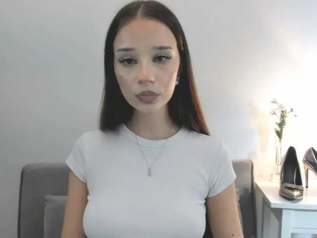 Offline EmilyDirty on BongaCams