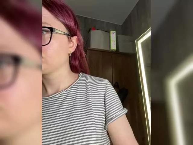 emma4you from BongaCams