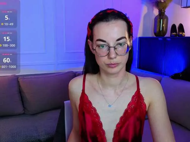 Offline EmmaJakson on BongaCams