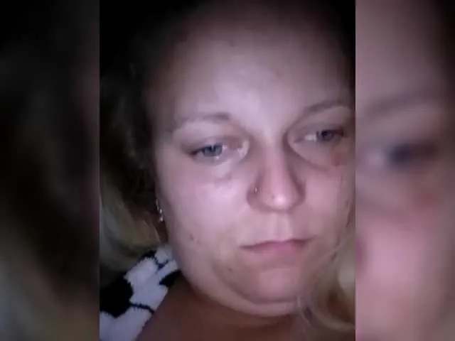 Offline EmmaXlove on BongaCams