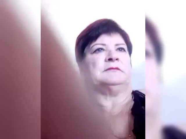 Offline Empresswoman on BongaCams