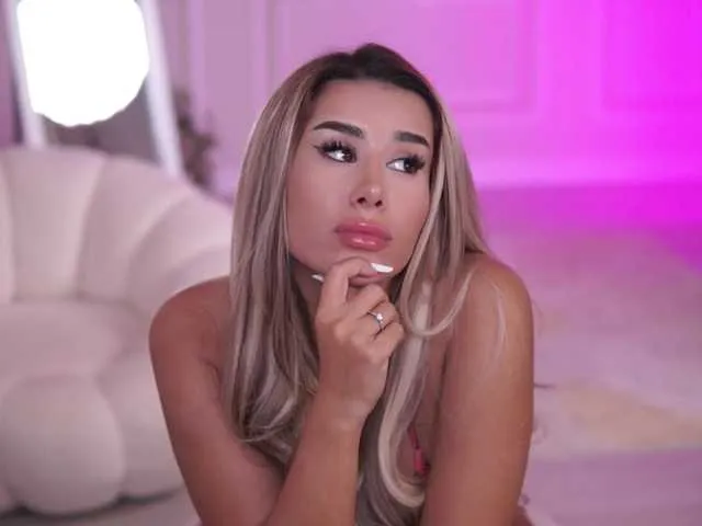 Offline EvaZane on BongaCams