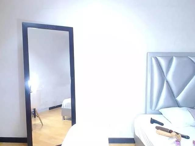 exotic-karmella on BongaCams