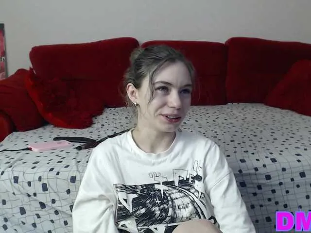 Offline Feyka-dream on BongaCams