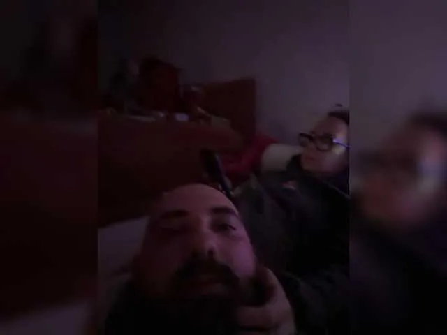 Offline Flora8845 on BongaCams