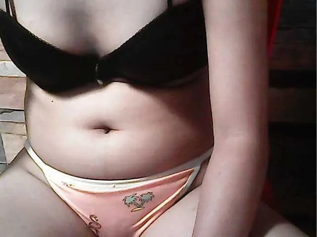 Freechat flowerhairypinay on BongaCams