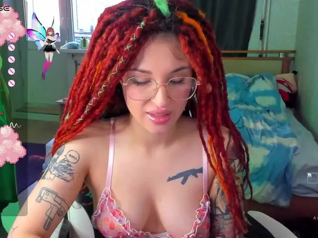 Offline folinskaayaa on BongaCams