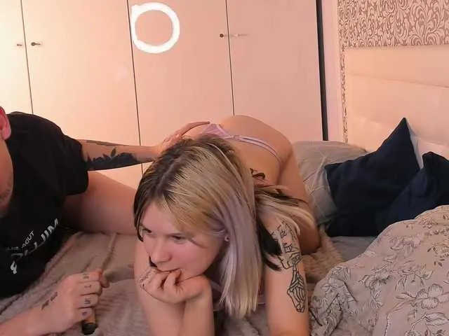 FrozenSyntax on BongaCams