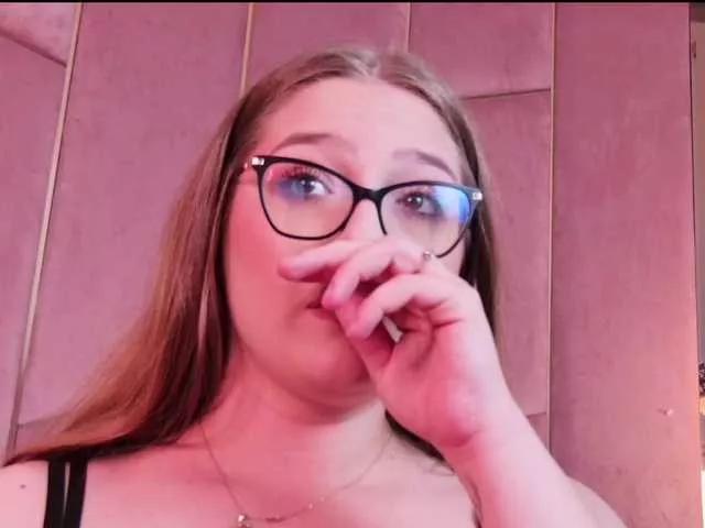 GiaDesire from BongaCams is Freechat