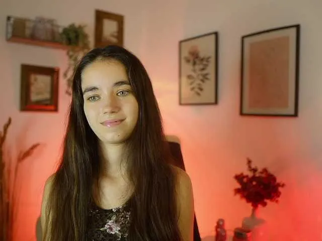 Offline GiaPaige18 on BongaCams