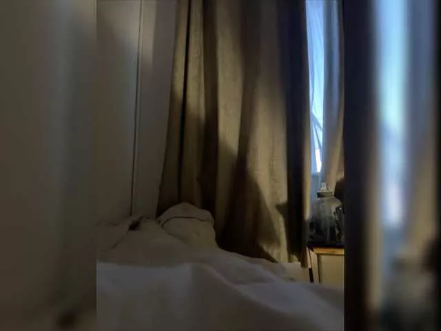 Offline GillKelly on BongaCams