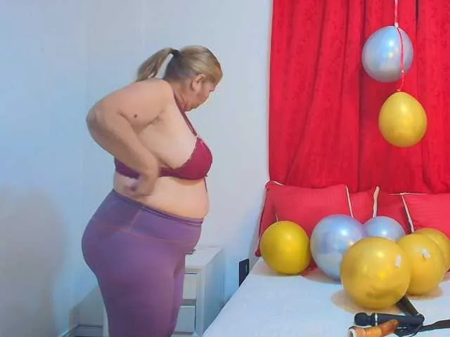 girl-amada — controla exuberantedomi x6min por 130