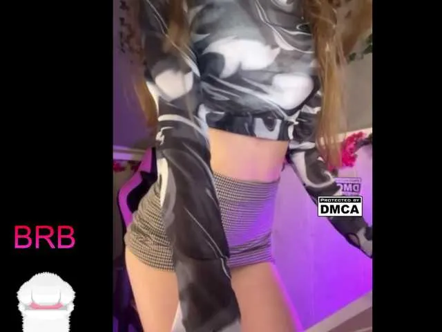 Offline Girlboom on BongaCams