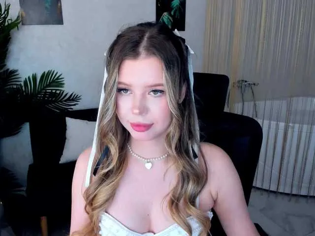 Offline GlamorousGirl on BongaCams