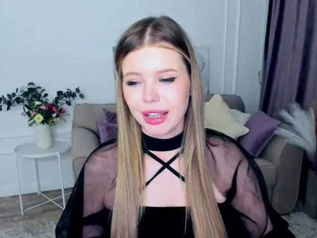 Offline GlamorousGirl on BongaCams