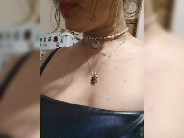 Offline Good-woman on BongaCams